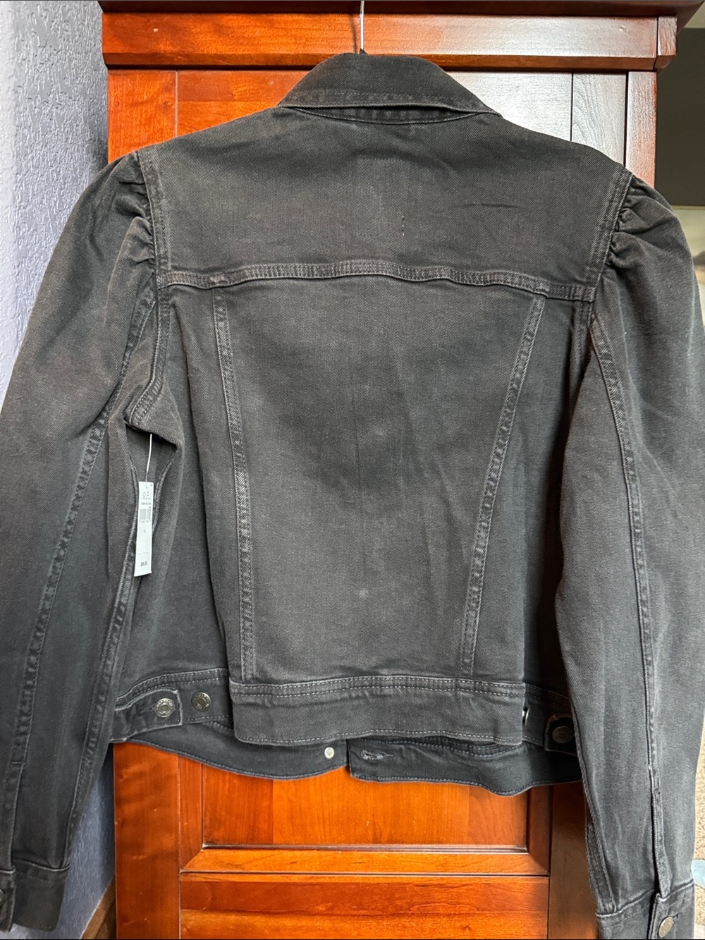 GAP Black Denim Jean Jacket with Button Front - Picture 4 of 4